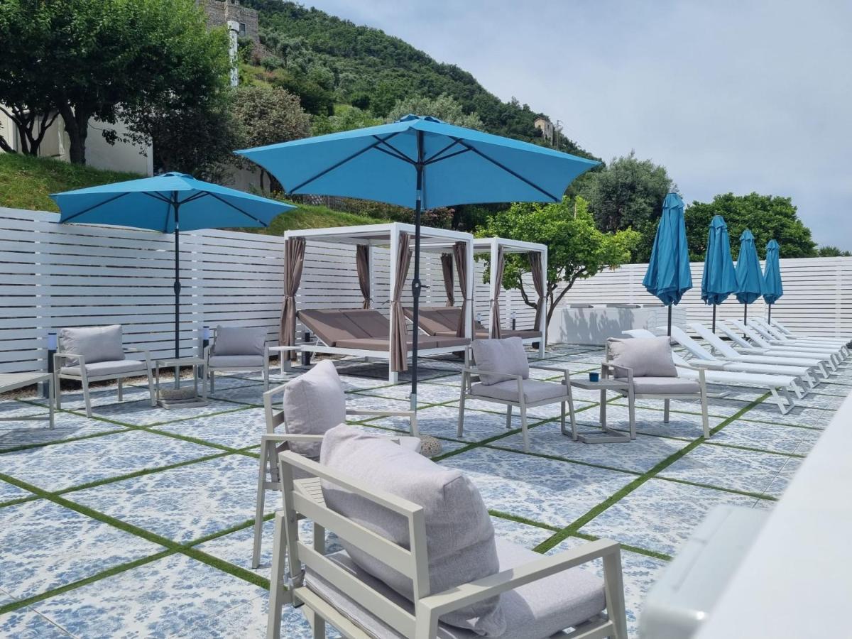 카스텔라마레디스타비아 Relais Al Castello B&B 외부 사진