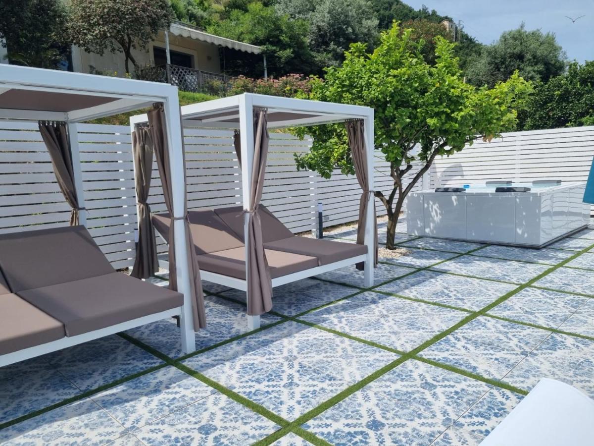 카스텔라마레디스타비아 Relais Al Castello B&B 외부 사진
